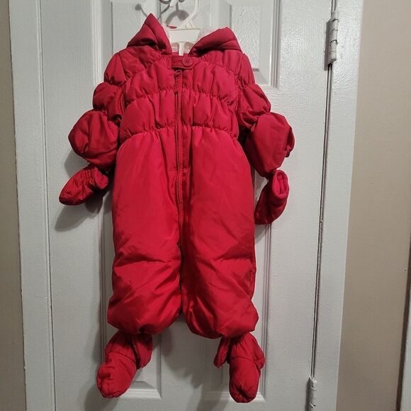 Gap snowsuit‎ - Picture 1 of 4
